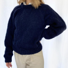 sweater-blue